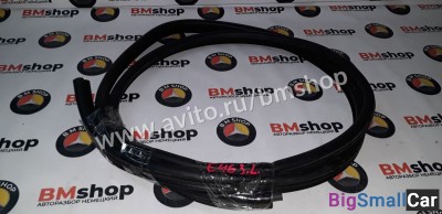 Уплотнитель задней левой двери бмв е46