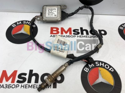 Лямбда-зонд левый Mercedes C350 2012 W204 276.957 A0009056900 - купить Ростове-на-Дону