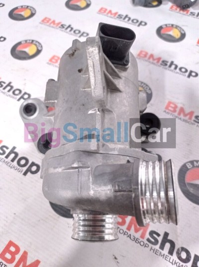 Помпа BMW е87 11517586928 - купить Ростове-на-Дону