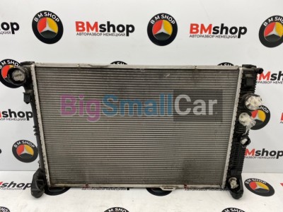 Радиатор ДВС Mercedes C350 2012 W204 276.957 A2045003603 - купить Ростове-на-Дону
