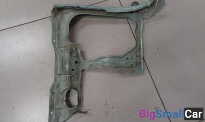 Кронштейн фар правый от Hyundai Matrix 2001-2010