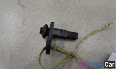 Выключатель концевой от Hyundai Santa Fe Classic SM 2000-2012 - купить Ростове-на-Дону