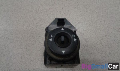 Кнопка регулировки зеркал от Kia Ceed 2006-2012 - купить Ростове-на-Дону