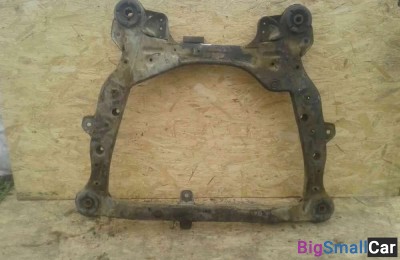 Подрамник тойота Камри 40 оригинал