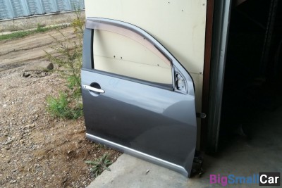 Дверь передняя правая Mitsubishi Outlander xl