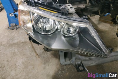 Mitsubishi Outlander xl фара правая ксенон