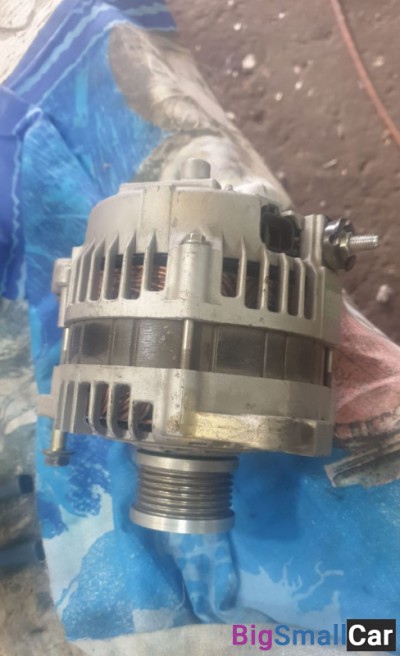 Генератор на Ниссан Примьера QR20