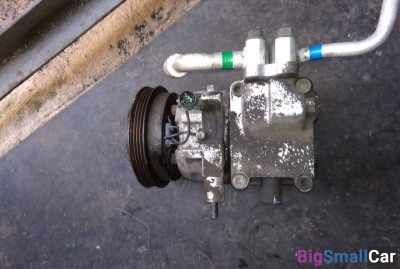 Компрессор кондиционера Kia Sportage, G4GC 2.0 - купить Ростове-на-Дону