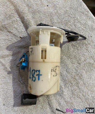 Насос топливный Ниссан Альмера Nissan Almera Class