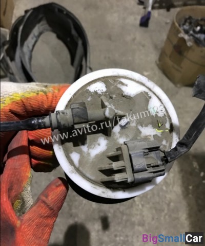 Бензонасос Ниссан алмера