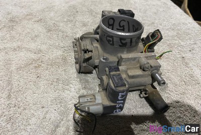 Дроссельная заслонка Toyota Camry 40