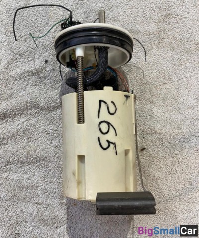 Насос топливный Nissan Almera 16