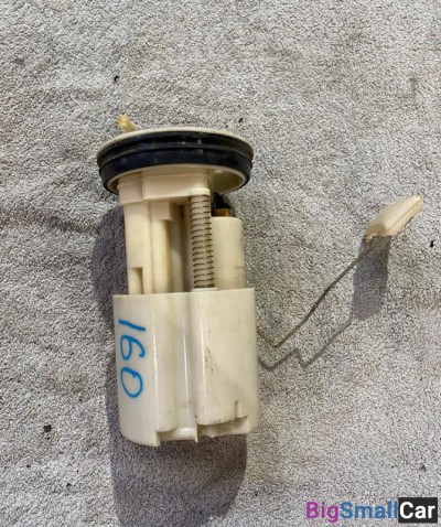 Насос топливный Nissan Tiida HR15