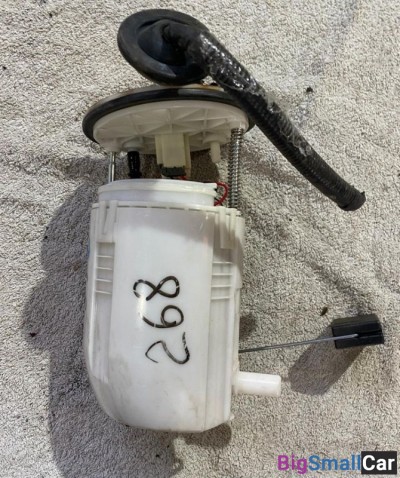 Насос топливный Lexus IS250