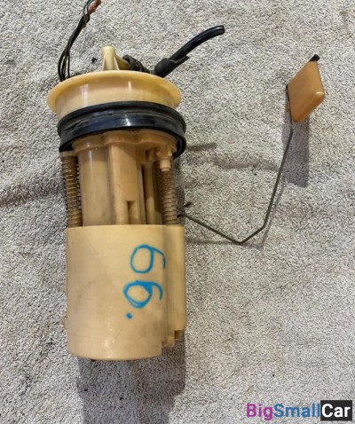 Насос топливный Nissan Teana J31