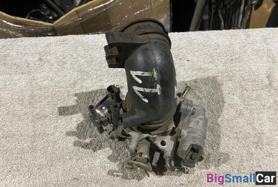 Дроссельная заслонка Mazda Demio DY RH