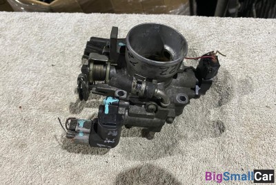 Дроссельная заслонка Toyota Avensis 1ZZ