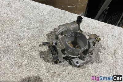 Дроссельная заслонка Mazda Demio DY