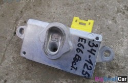 Датчик в двери перед. прав. (65 Аудио, навигация, информ. системы) 65776970908