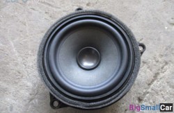 Динамик задн. прав. (65 Аудио, навигация, информ. системы) 65139264943