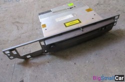 Магнитофон (65 Аудио, навигация, информ. системы) 65106922077