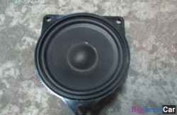 Динамик прав. (65 Аудио, навигация, информ. системы) 65139151864