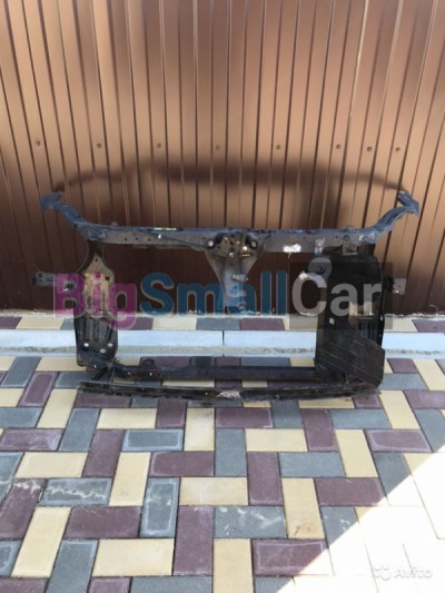 Nissan qashqai 07/13 Телевизор усилитель бампера