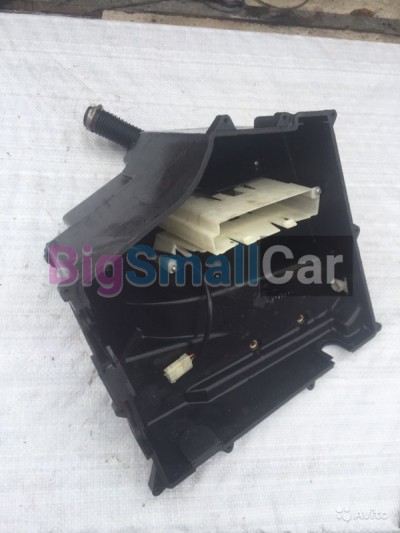 Ниша блоков управления Range rover, ленд ровер 3